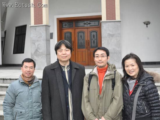 王剑华牧师接待日本客人 王剑华牧师接待日本客人